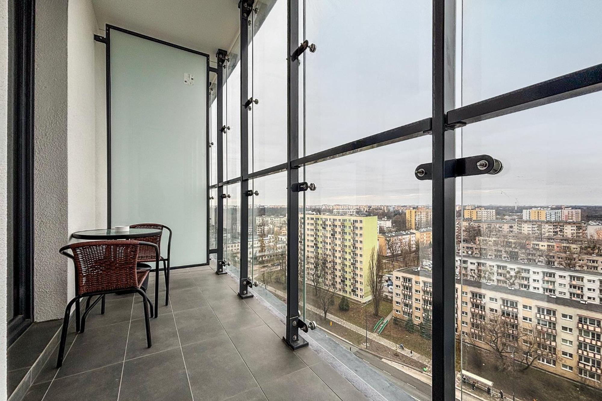 Rentplanet - Apartamenty Kasprzaka Warsaw Exterior photo